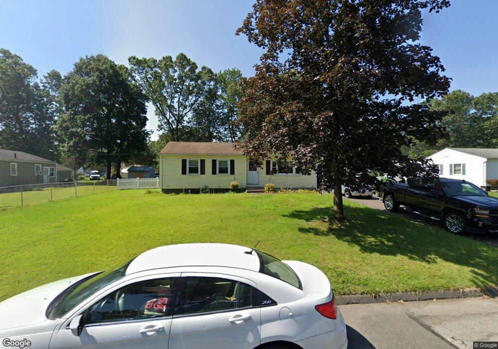 7 Hughes Ln, Windsor Locks, CT 06096 - photo 1