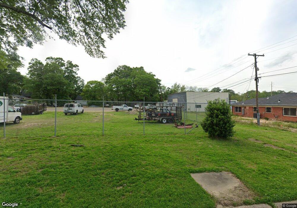 1207 Whitaker St, Texarkana, TX 75501 - photo 1