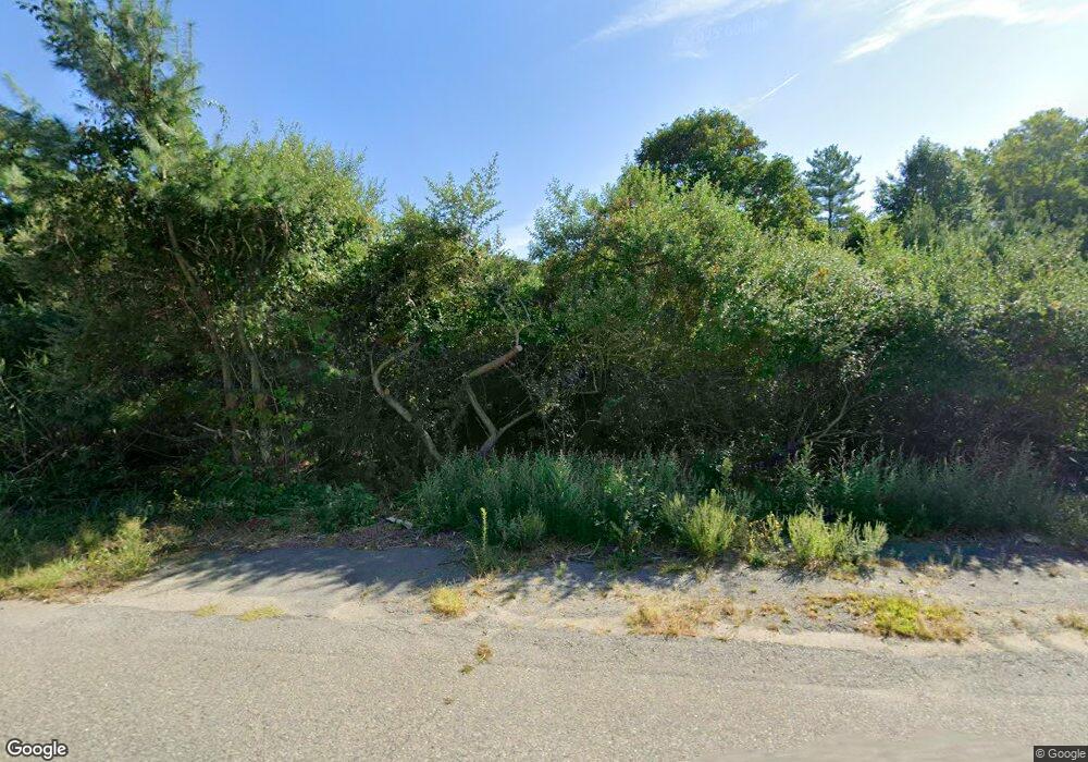 1650 Bedford St, Bridgewater, MA 02324 - photo 1