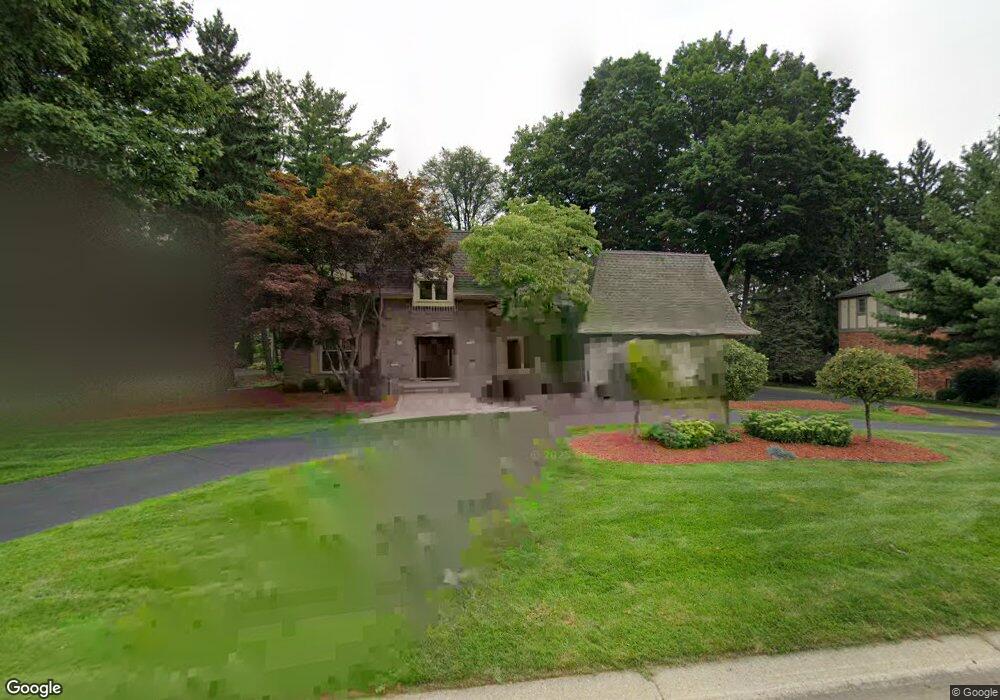 830 Hidden Pine Rd unit Bldg-Unit, Bloomfield Hills, MI 48304 - photo 1