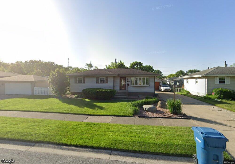 907 Jackson Place, Dyer, IN 46311 - photo 1