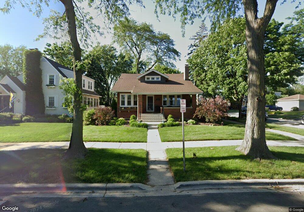 281 E Columbia Ave, Elmhurst, IL 60126 - photo 1