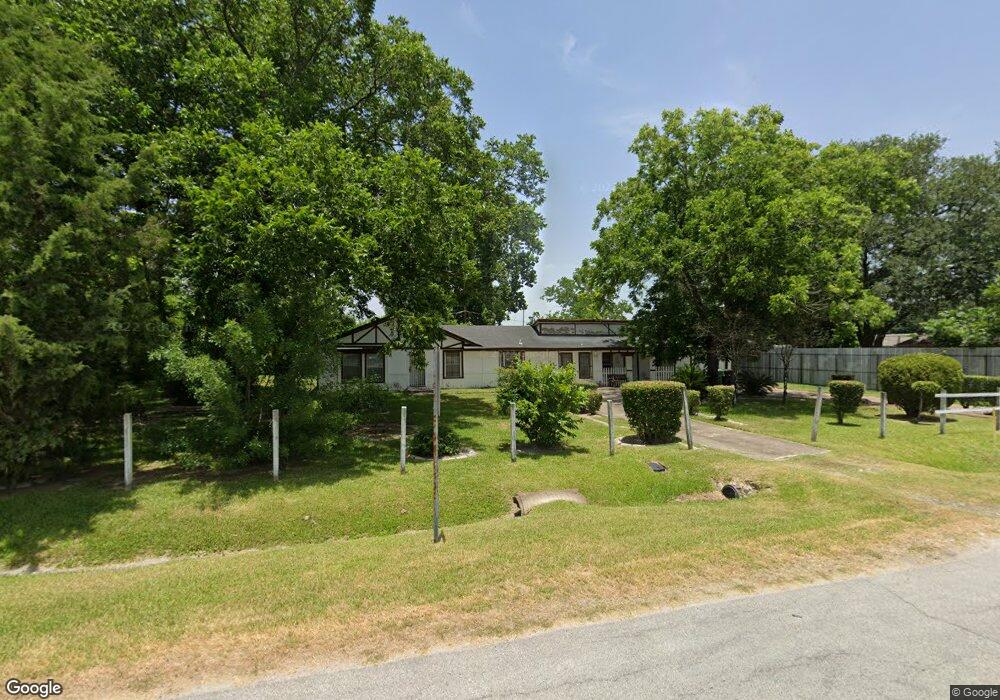 806 Junell St, Houston, TX 77088 - photo 1