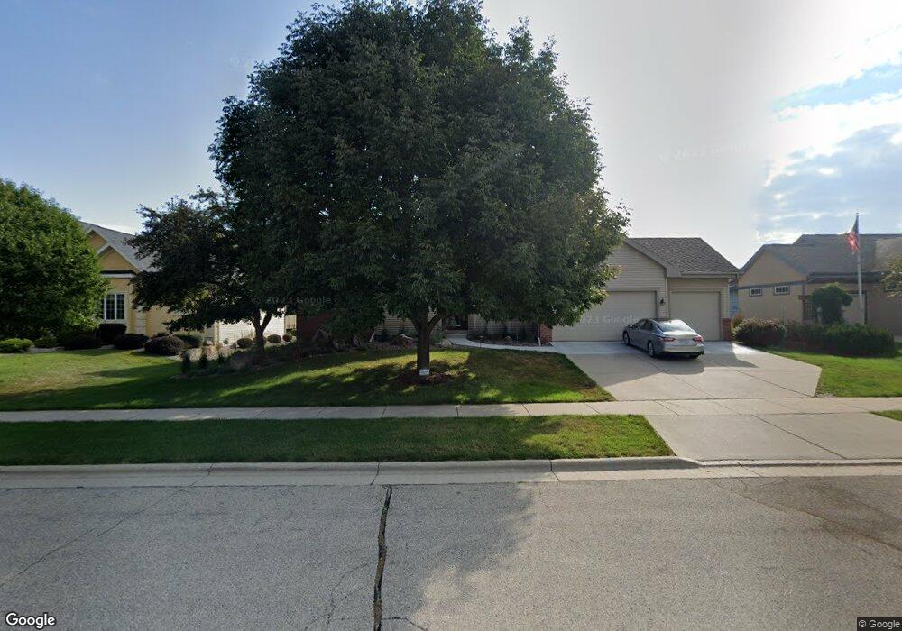 382 Liberty Park Dr, Oregon, WI 53575 - photo 1