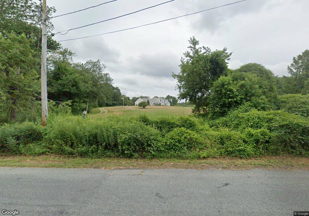 435 Horseneck Rd, South Dartmouth, MA 02748 - photo 1