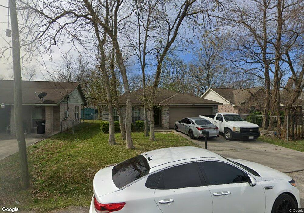6421 Jensen Dr, Houston, TX 77026 - photo 1