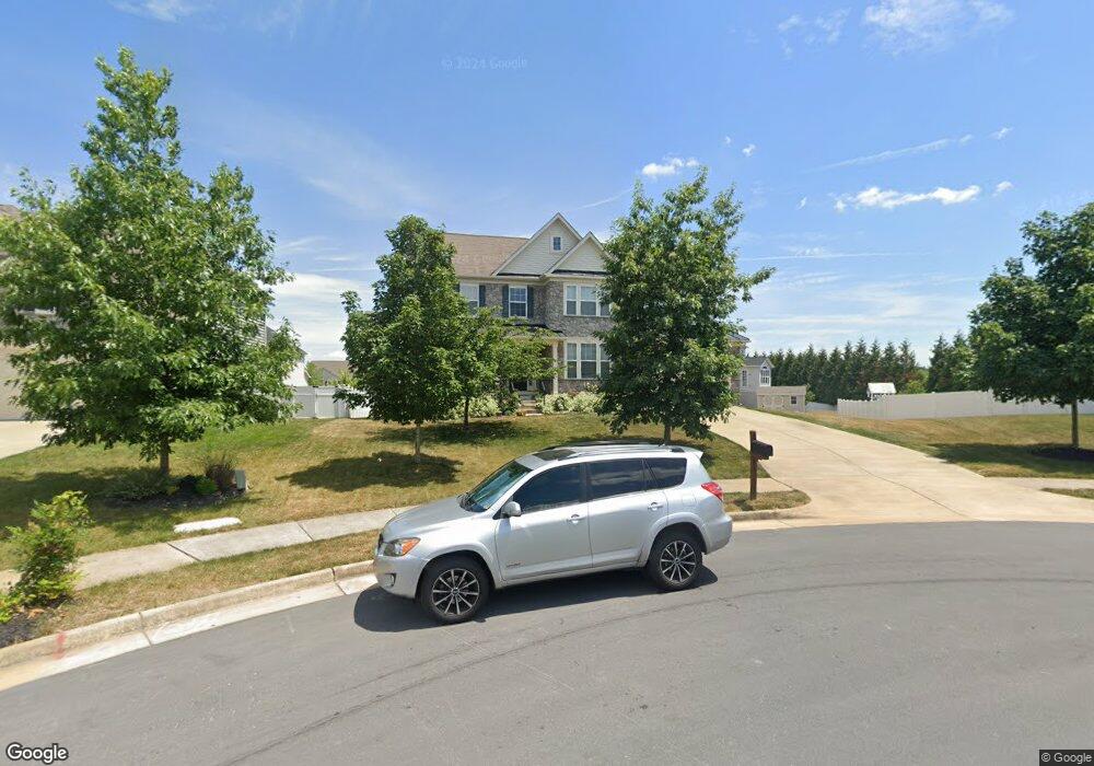 113 Paris Ct, Stephens City, VA 22655 - photo 1