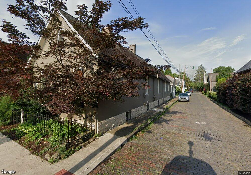 857 Mohawk St, Columbus, OH 43206 - photo 1