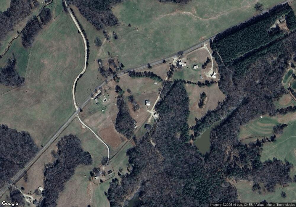 2005 Coldwater Rd, Elberton, GA 30635 - photo 1