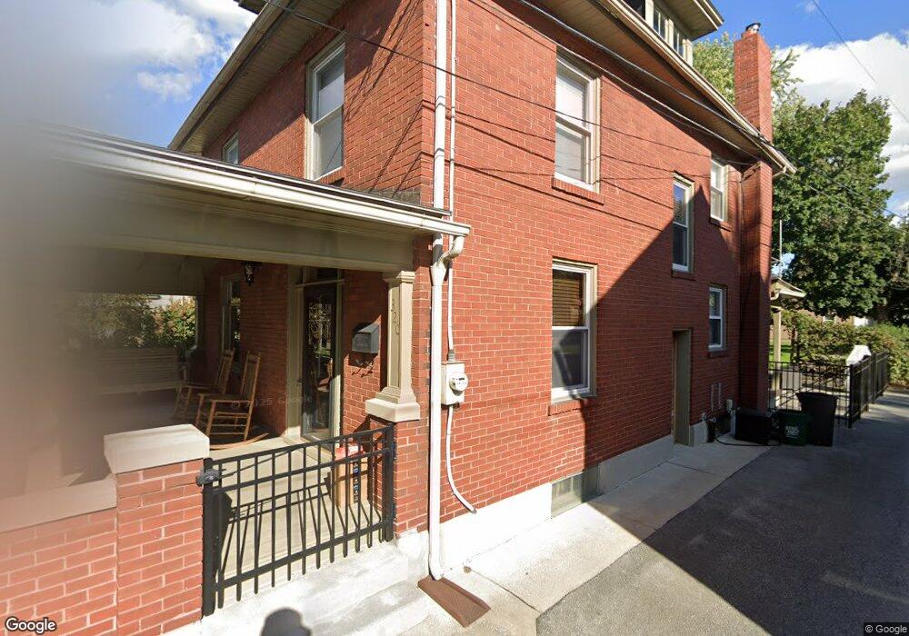 320 S Market Ave, Mount Joy, PA 17552 - photo 1