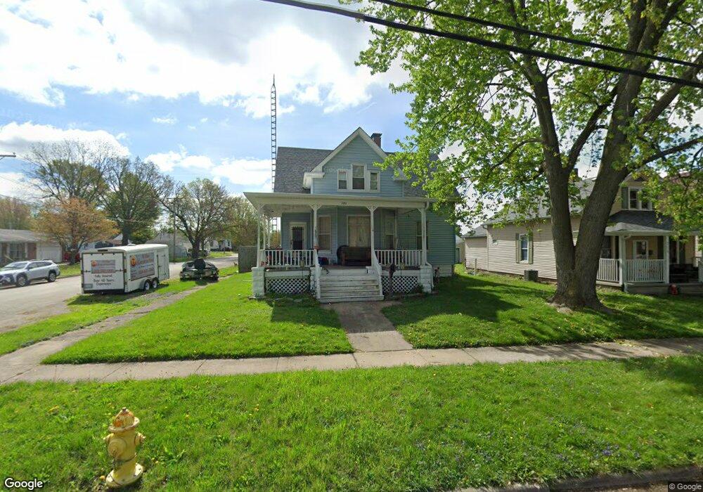 720 N Kankakee St, Lincoln, IL 62656 - photo 1