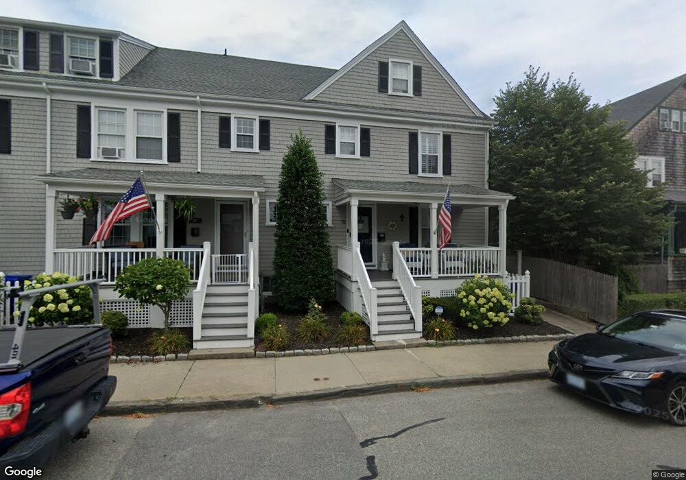 92 Kay St unit 4, Newport, RI 02840 - photo 1