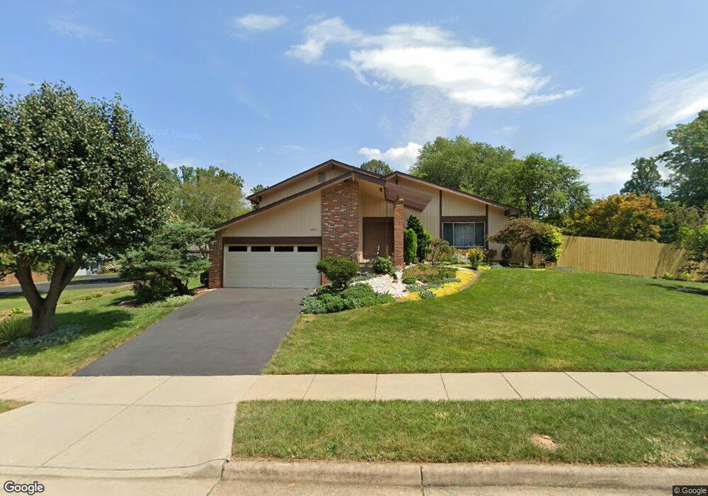 5937 Veranda Dr, Springfield, VA 22152 - photo 1