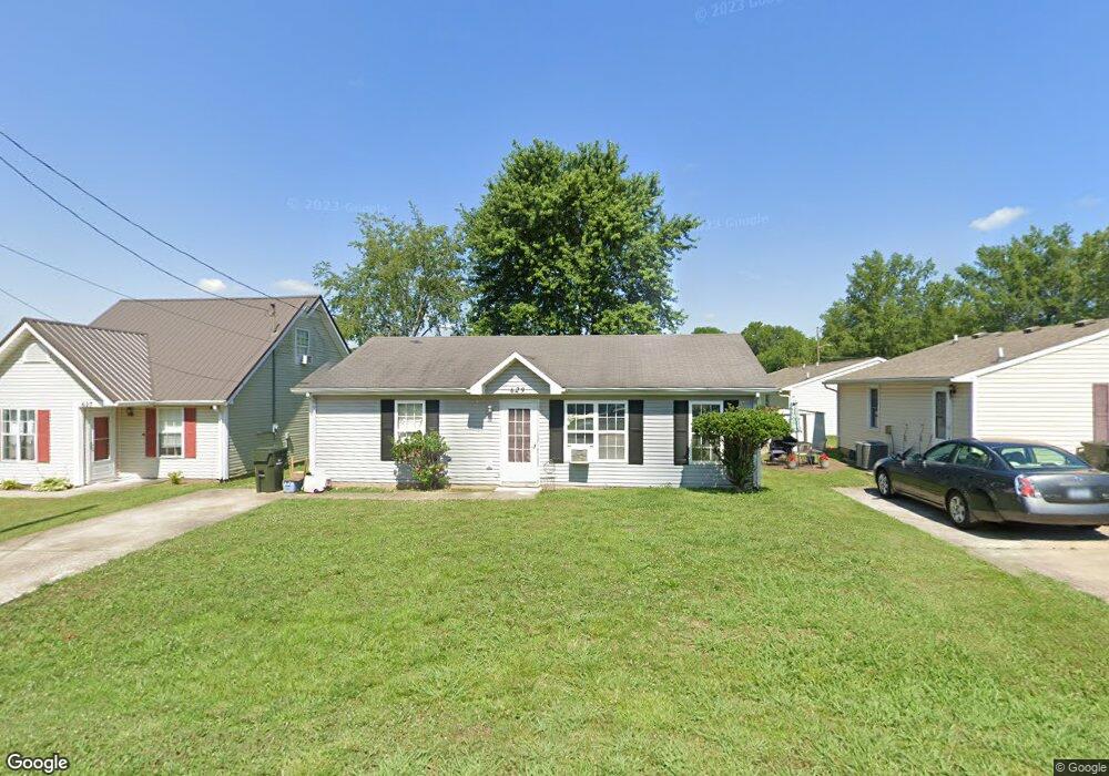 629 Colonette Dr, Hopkinsville, KY 42240 - photo 1