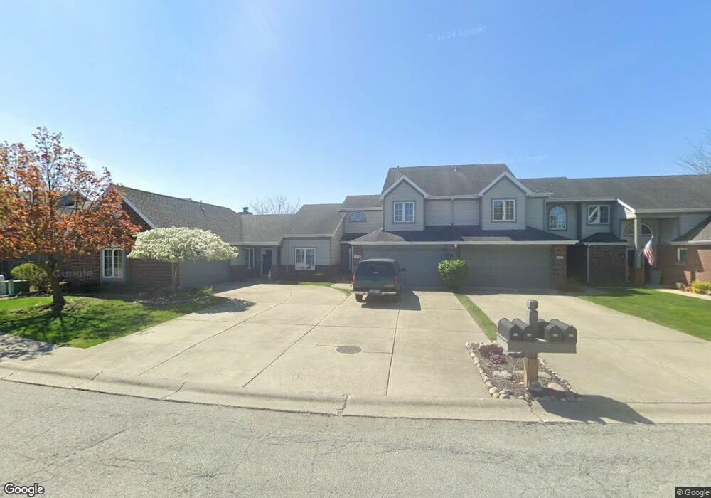 633 W 94th Ct, Crown Point, IN 46307 - photo 1