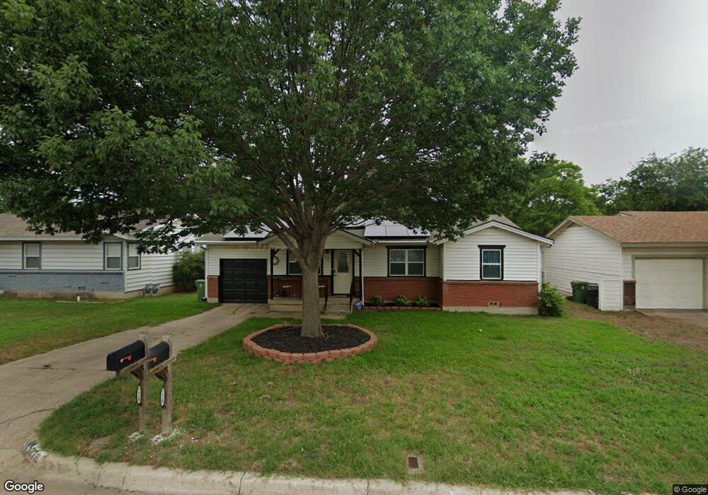 776 Cullum Ave, Hurst, TX 76053 - photo 1