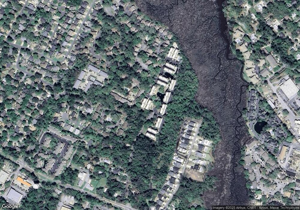 107 Shady Brook Cir unit 201, St. Simons Island, GA 31522 - photo 1