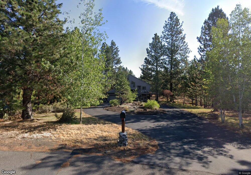 60586 Mayberry Ct, Bend, OR 97702 - photo 1
