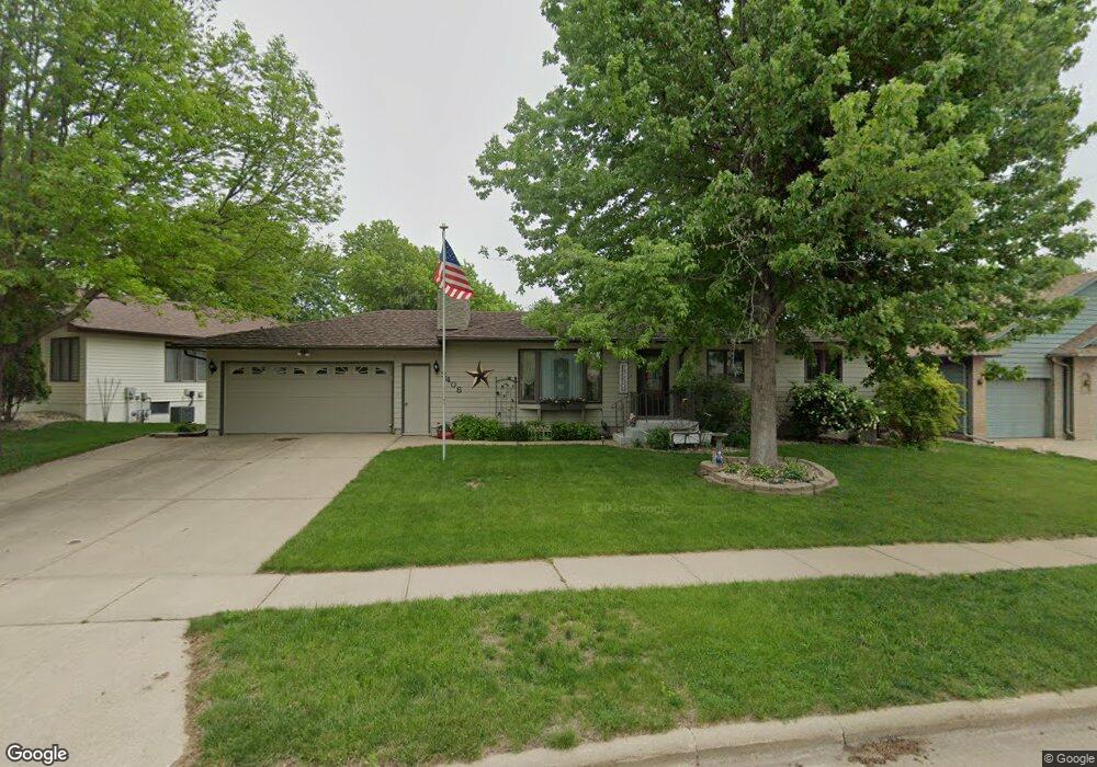 2408 S Alpine Ave, Sioux Falls, SD 57110 - photo 1