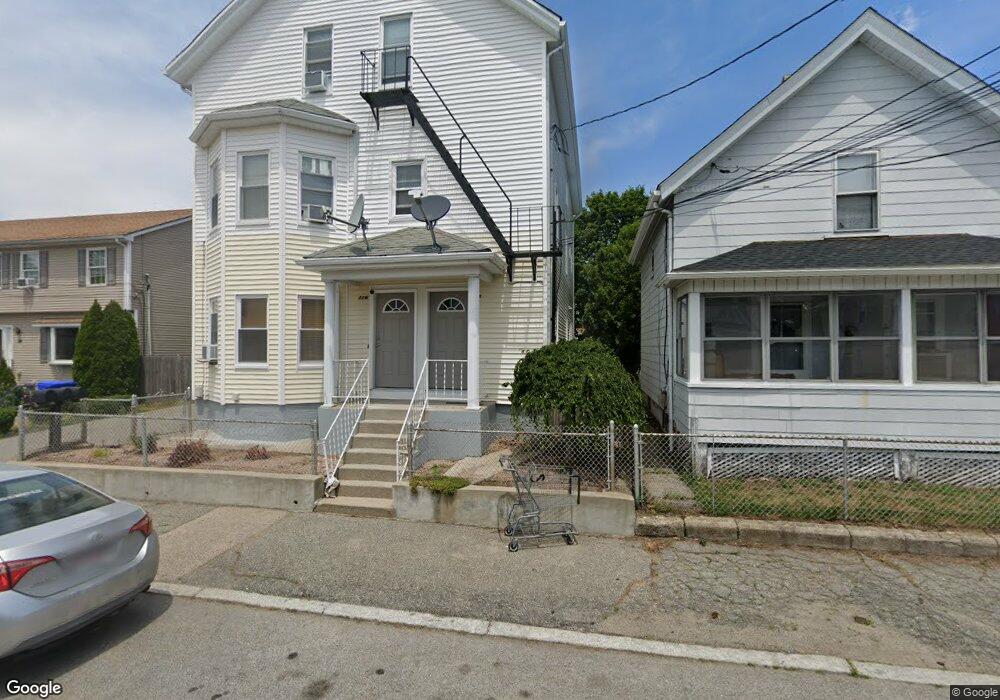 118 Hunts Ave, Pawtucket, RI 02861 - photo 1