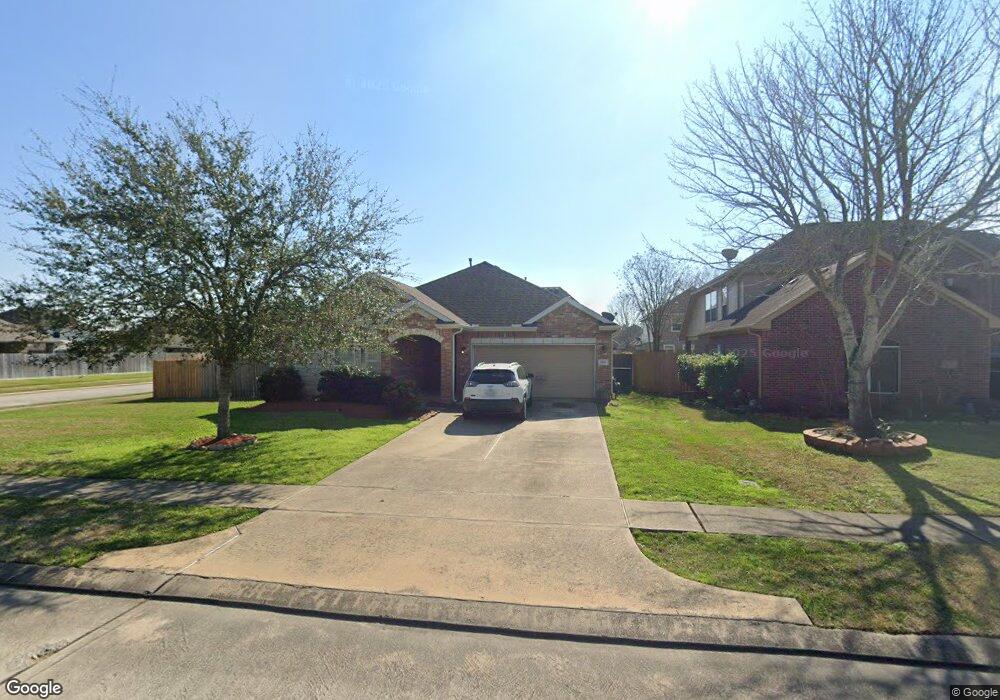 1510 Allison St, Alvin, TX 77511 - photo 1
