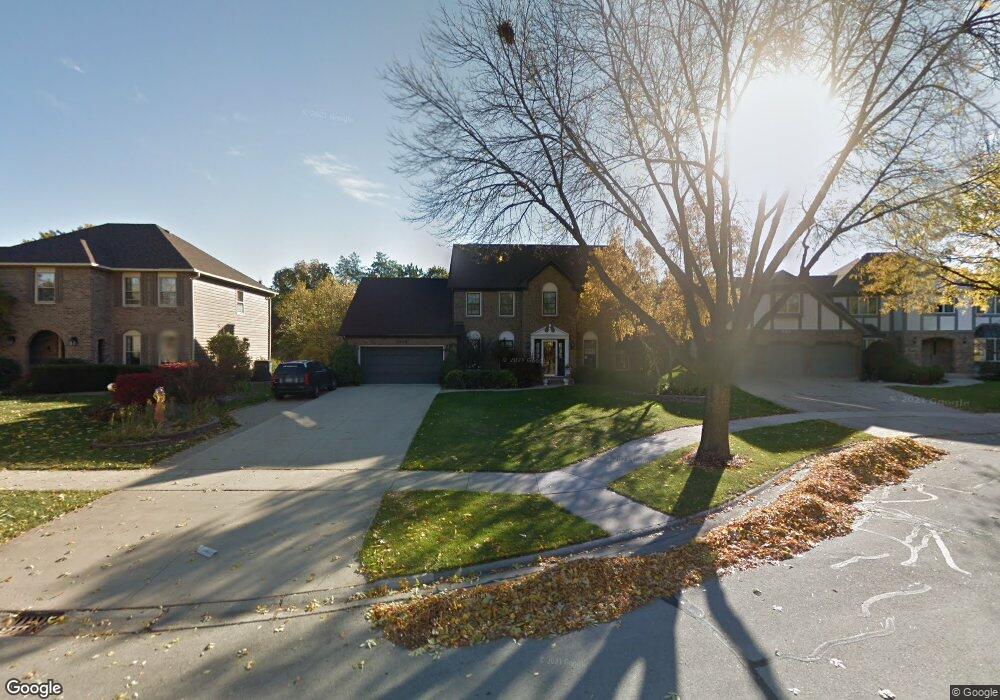 1018 Revere Ct, Naperville, IL 60540 - photo 1