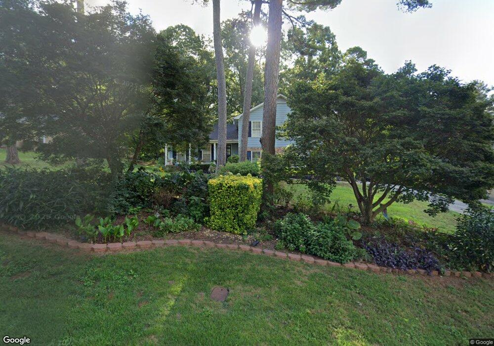 8362 Ridgemoor Dr, Riverdale, GA 30296 - photo 1