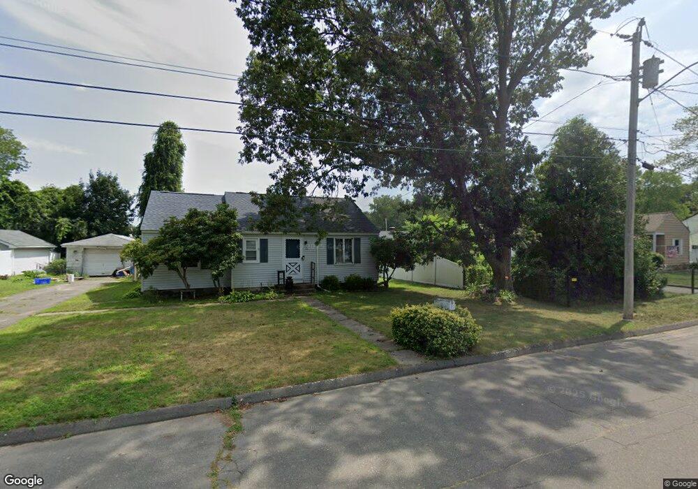 68 Crest St, Ludlow, MA 01056 - photo 1