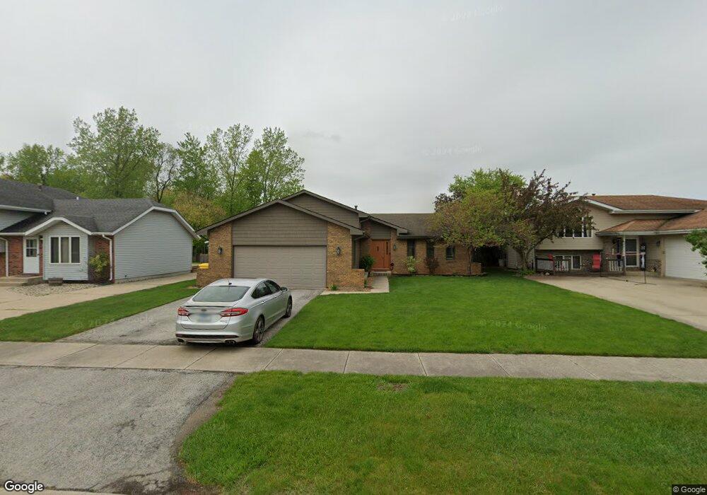 522 N Lillian St, Griffith, IN 46319 - photo 1