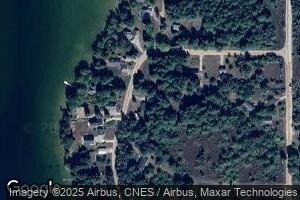 10612 E Munro Lake Dr, Levering, MI 49755