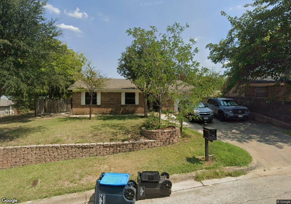 3055 NW 32nd St, Fort Worth, TX 76106 - photo 1