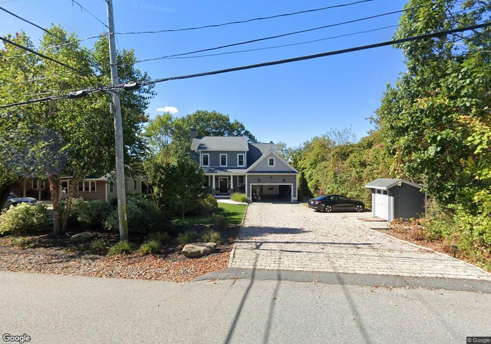 307 Carpenter Dr, Wakefield, RI 02879 - photo 1
