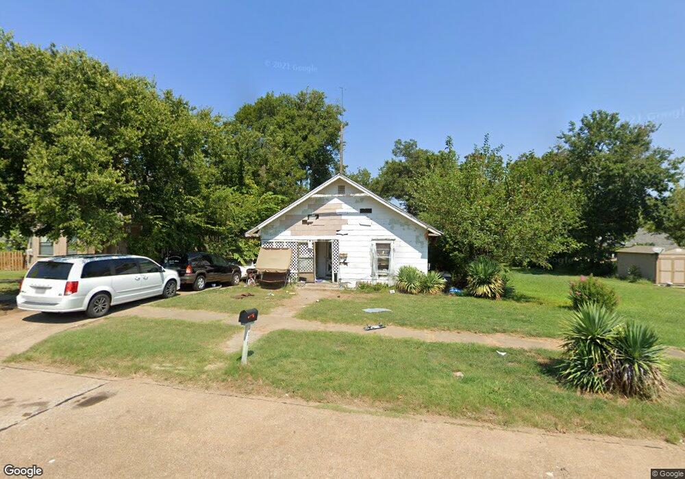 1015 W Morgan St, Denison, TX 75020 - photo 1