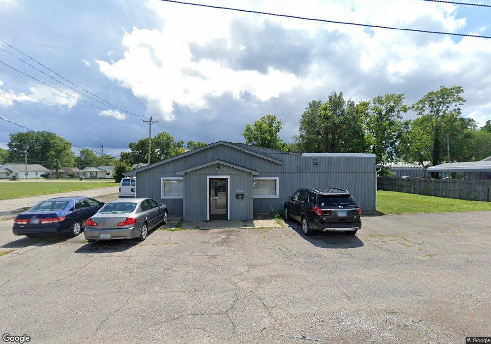 1831 Mckinley Ave, Columbus, IN 47201 - photo 1