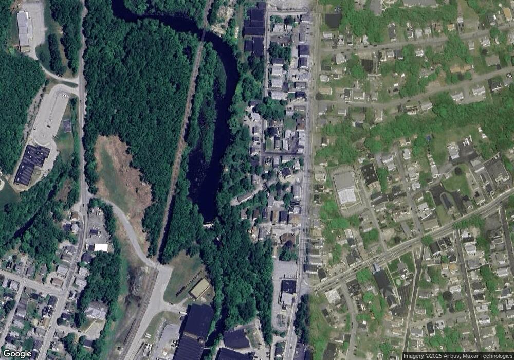 1 Pearl St unit 2, Webster, MA 01570 - photo 1