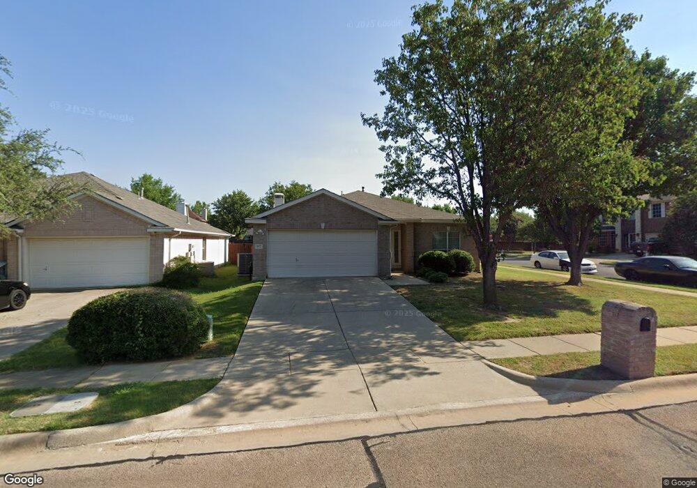 817 Dayspring Dr, Denton, TX 76210 - photo 1