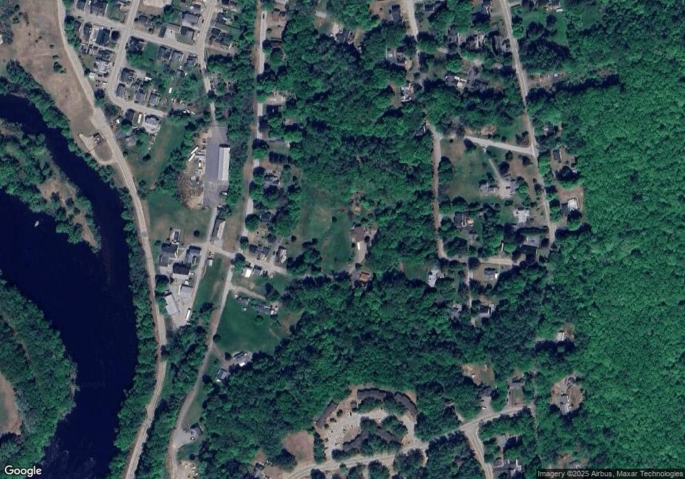 10 Daniell St, Franklin, NH 03235 - photo 1