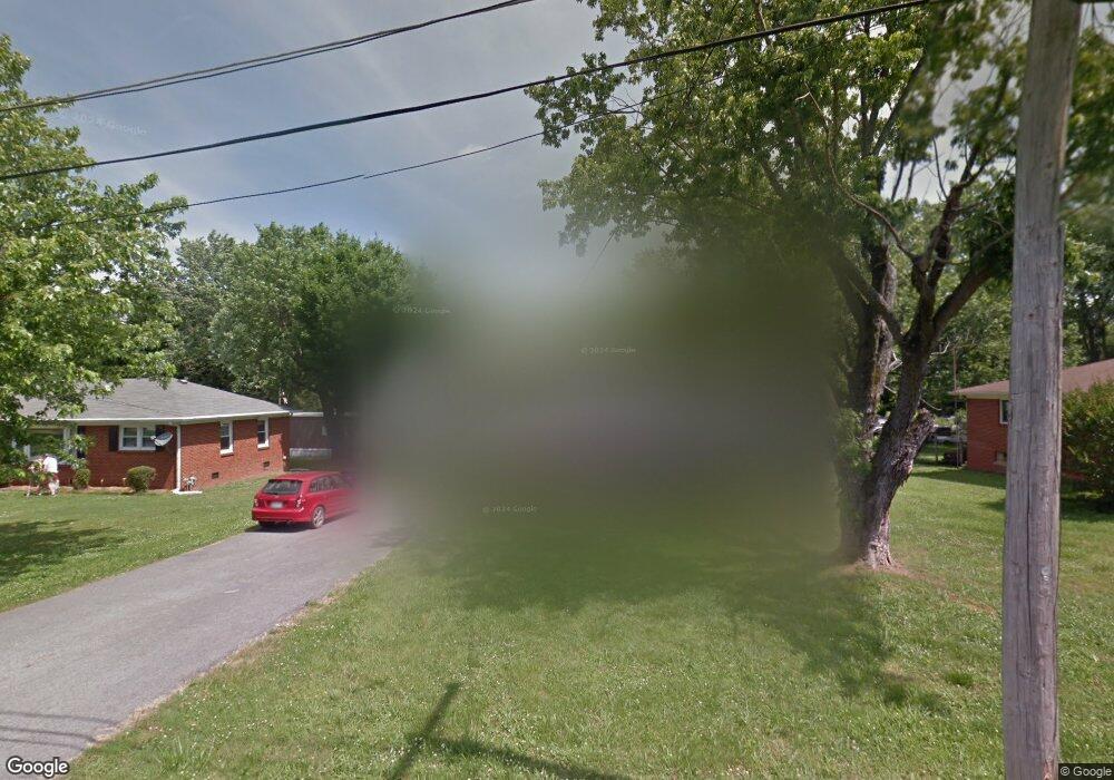 112 Pickle St, Shelbyville, TN 37160 - photo 1