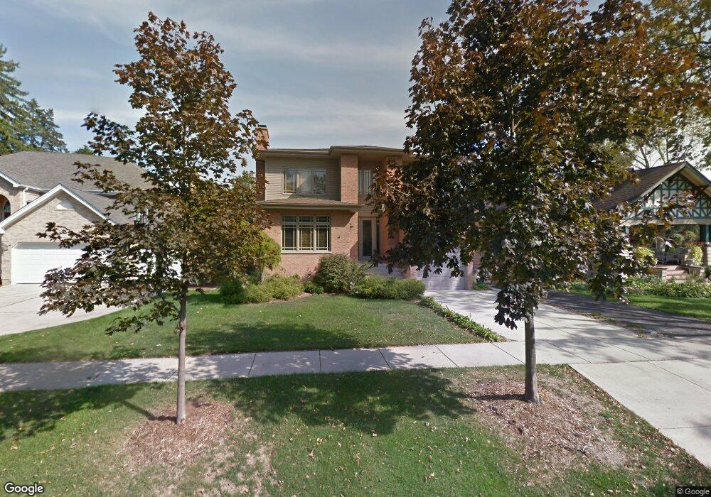 303 N Larch Ave, Elmhurst, IL 60126 - photo 1