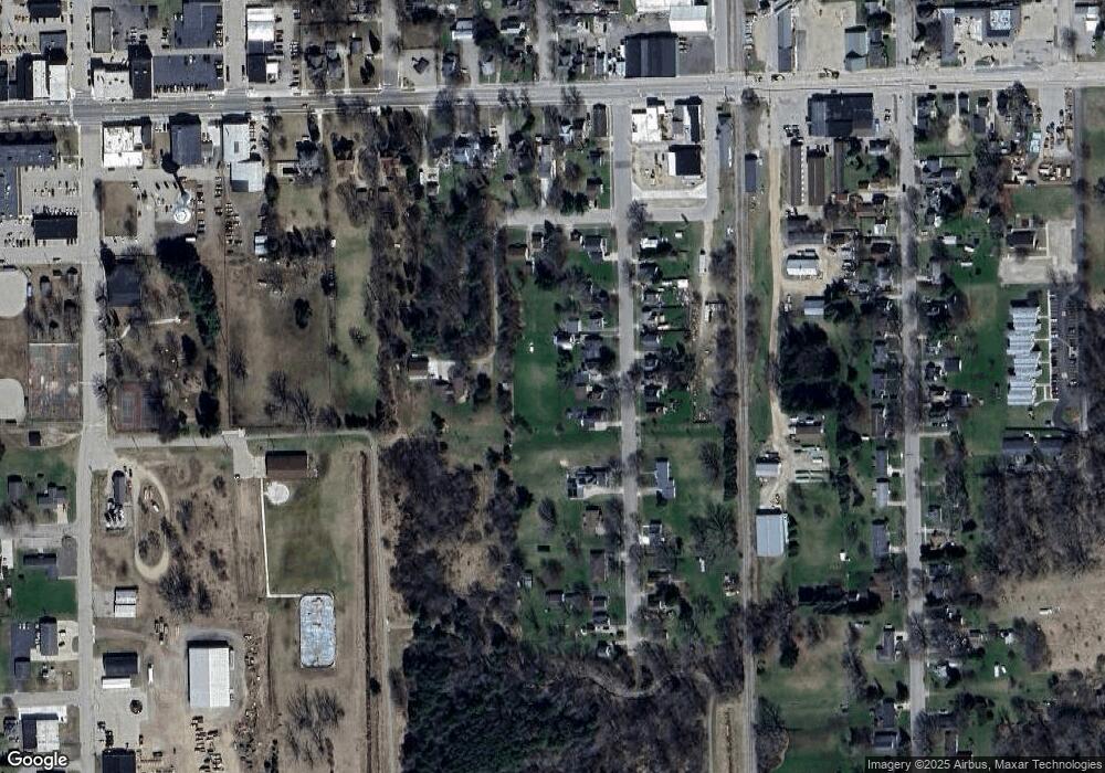 235 Buffalo St, Bad Axe, MI 48413 - photo 1