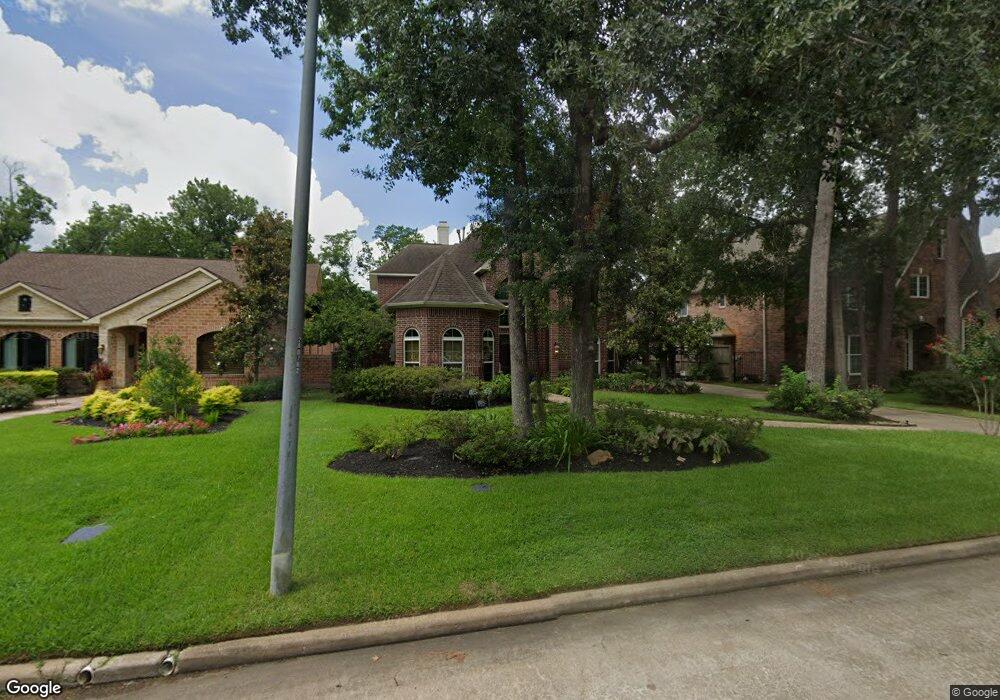 2010 Candlelight Place Dr, Houston, TX 77018 - photo 1