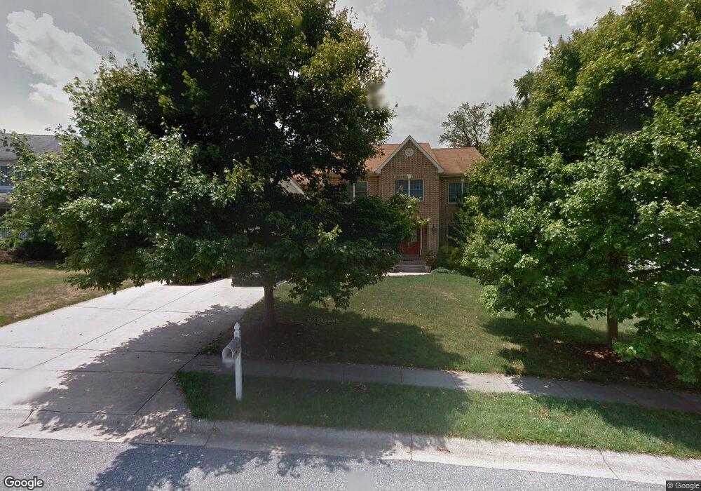 10609 Sourwood Ct, Laurel, MD 20723 - photo 1