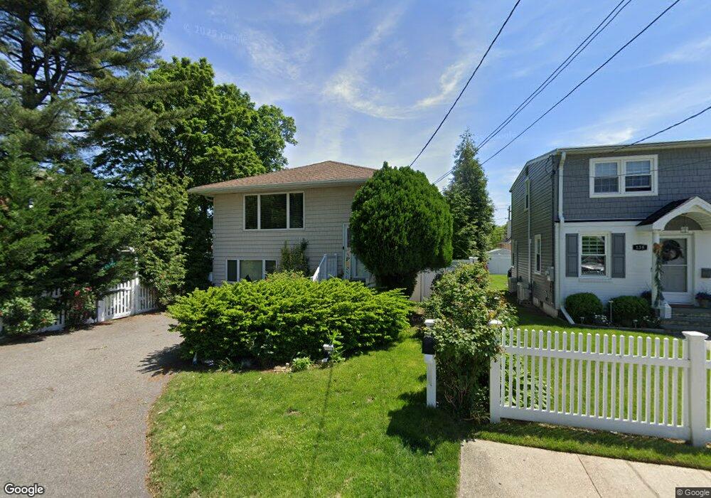 131 Kruze St, Franklin Square, NY 11010 - photo 1