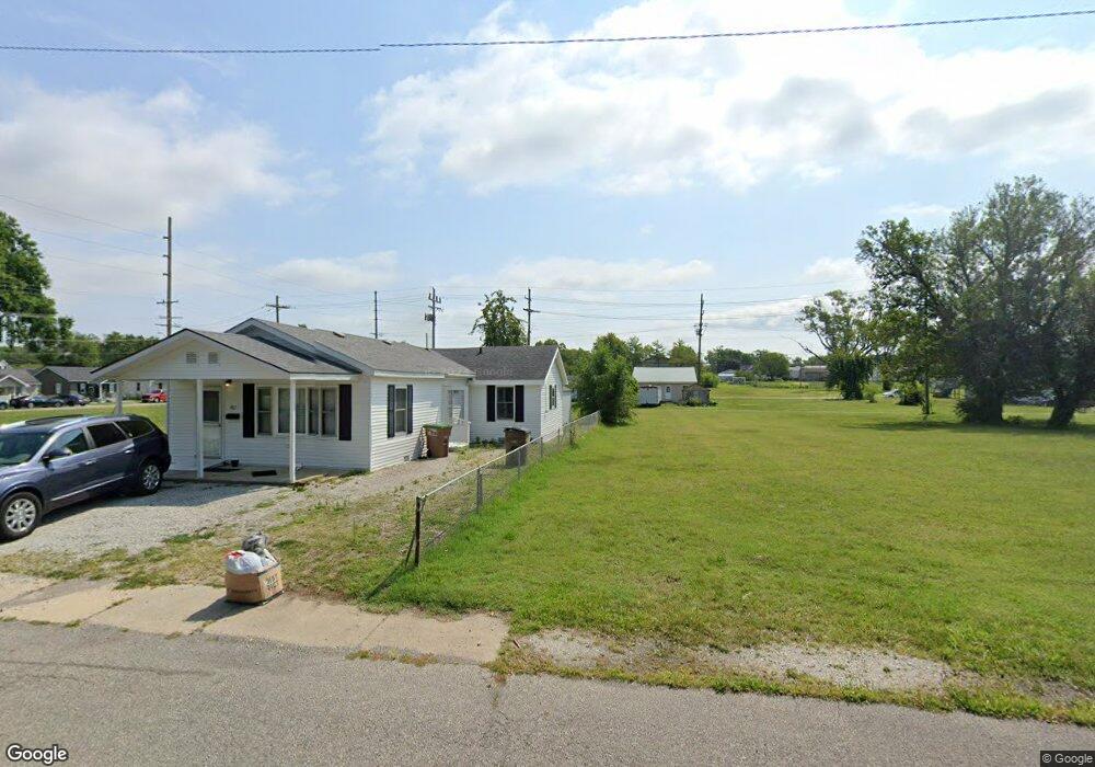 451 Pleasant Grove, Columbus, IN 47201 - photo 1