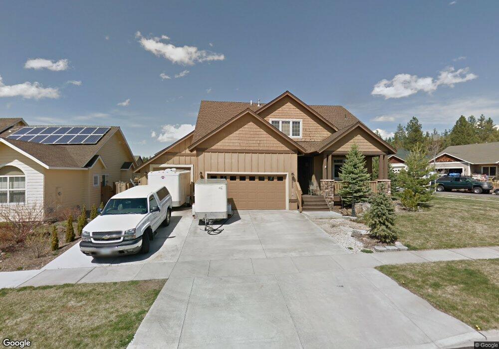 2950 NW Bordeaux Ln, Bend, OR 97703 - photo 1