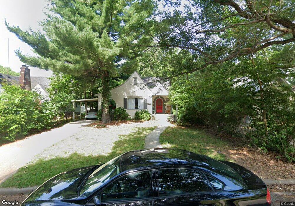 1037 SW Randolph Ave, Topeka, KS 66604 - photo 1