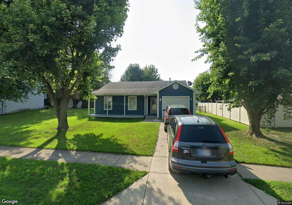 4169 Fairoaks Dr, Franklin, IN 46131 - photo 1