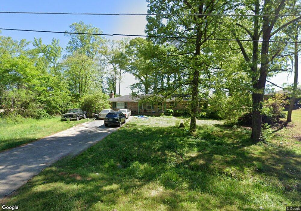 180 Sage Dr, Carrollton, GA 30116 - photo 1