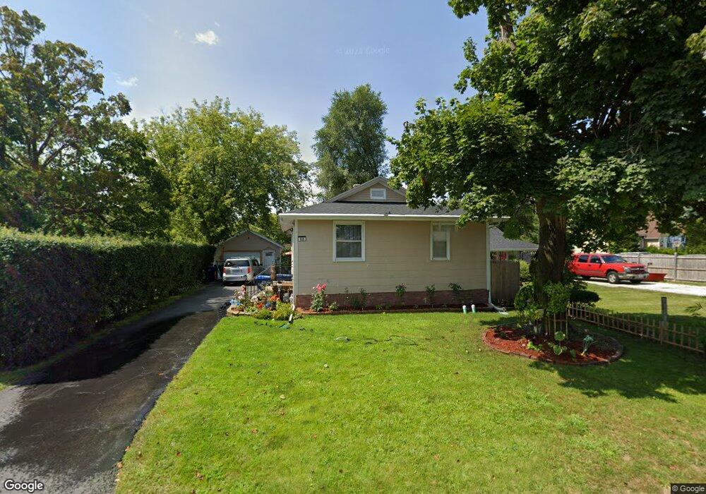 108 Baldwin Ave, Waukegan, IL 60085 - photo 1