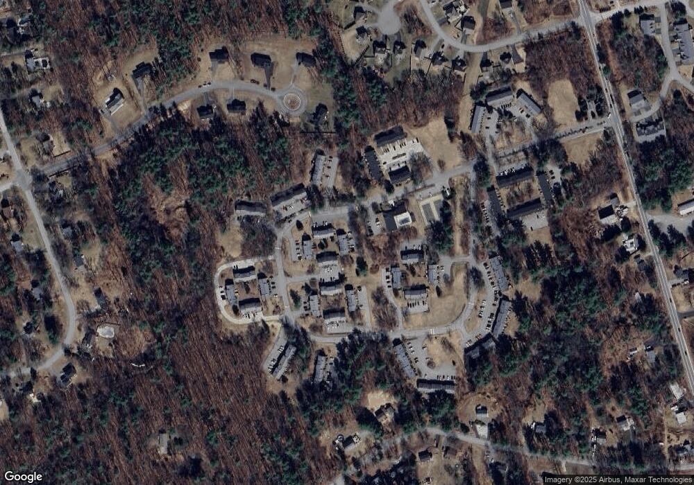 134 Fieldstone Dr unit 134, Londonderry, NH 03053 - photo 1